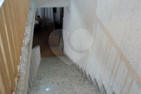 Sobrado à venda no Planalto Paulista de 232 metros quadrado com 3 suítes e 3 vagas.