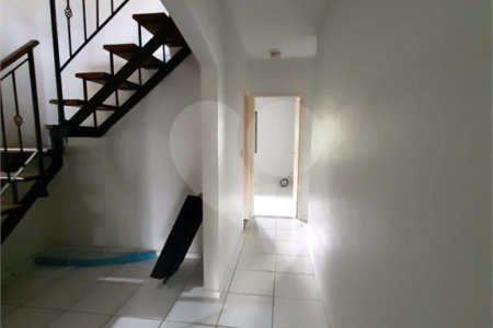 SOBRADO A VENDA, BAIRRO VISTA VERDE, 5 DORMITORIOS SENDO 4 SUÍTES, 2 VAGAS DE GARAGEM, SJC/SP