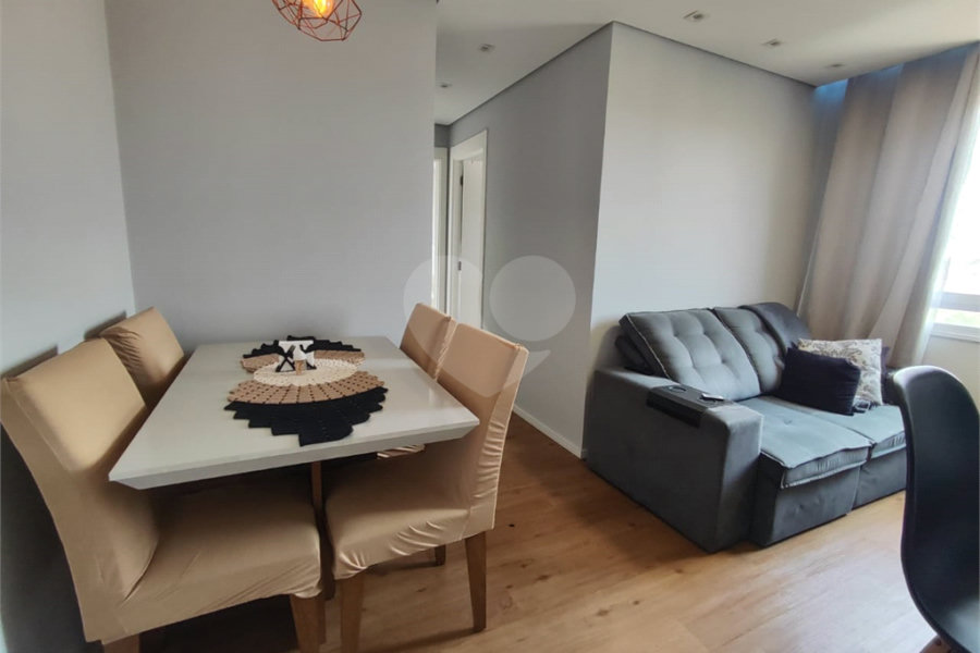 Apartamento à venda com 2 quartos em Itaquera, São Paulo, SP