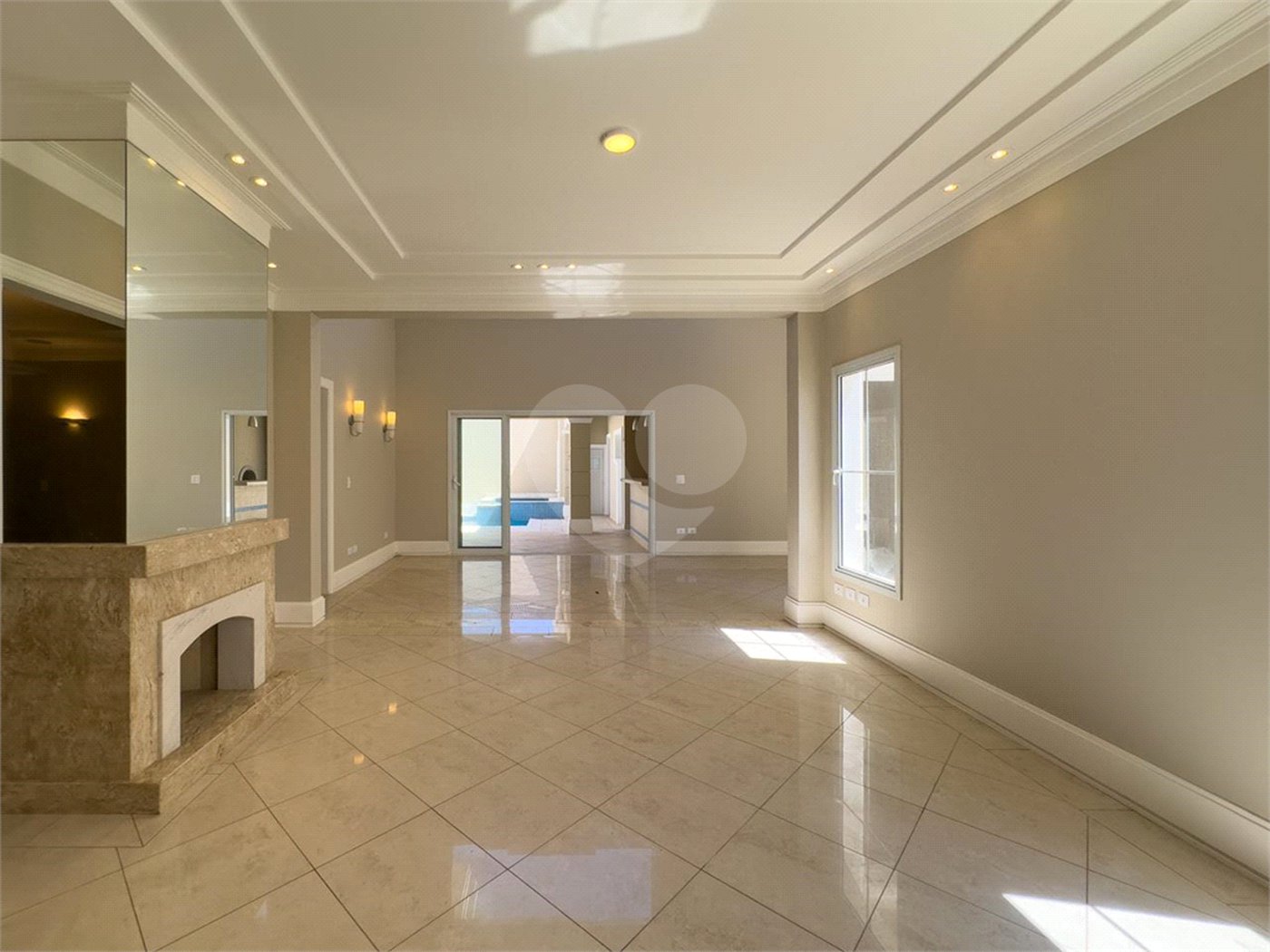 Lindo sobrado para venda em Indaiatuba/SP - Condomínio Esplendor. R$ 3.300.000,00.