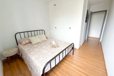 Apartamento de 80m² a venda e locação em Moema - 02 dorm, 02 Banheiros 01 Vaga