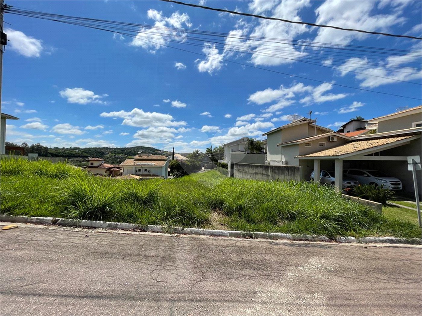 Terreno à venda em Villaggio Capríccio, Louveira, SP