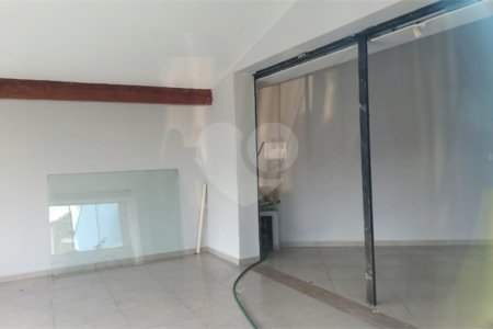 Salão 110m² comercial na Lucas Nogueira Garcez - Atibaia- SP