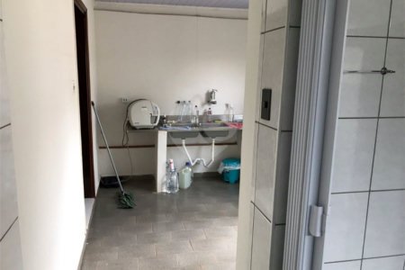 Sala Comercial em Ibaté/SP.