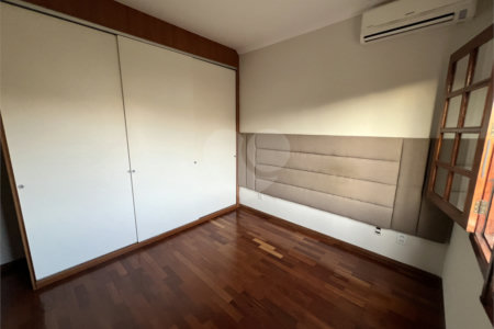 CASA COM 3 QUARTOS NO CONDOMÍNIO GRAND VILLE