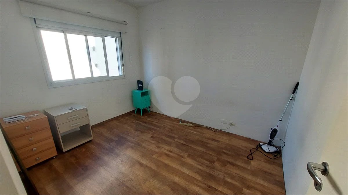 Apartamento de 3 quartos, mobiliado, para locação no Paraíso