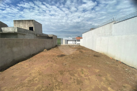 Terreno à Venda no Jardim Embaré - São Carlos