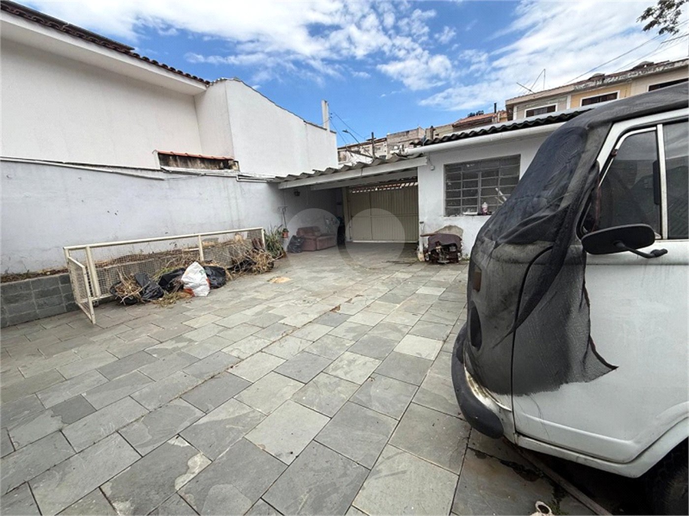 Casa Térrea a Venda Jd Satélite com poder construtivo