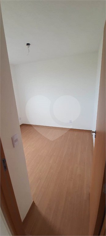 Apartamento no Condomínio Monte Athos.