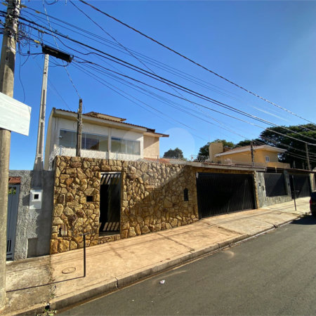 Casa/sobrado para venda com piscina no Santa Felícia Jardim