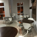 APARTAMENTO de 2 quartos (1 suíte) á venda em Santo André, 75m², 2 garagens fixas e cobertas, é entrar e morar!