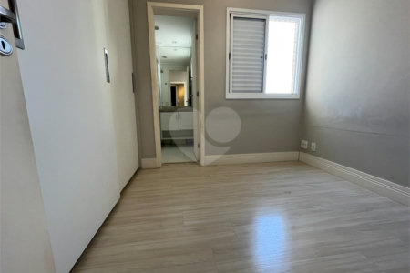 Apartamento à venda com 3 suítes em Mooca, São Paulo, SP