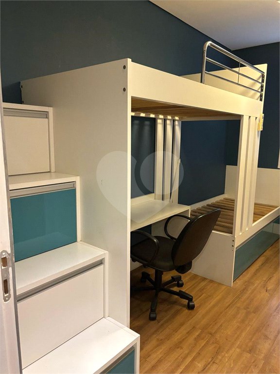 Casa à venda com 3 quartos, sendo 1 suíte, no condomínio Recanto das Araucárias, Suzano - SP