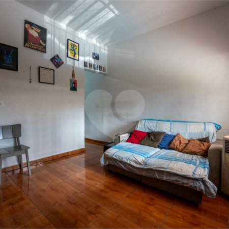Casa de Vila à venda com 3 quartos, sendo 1 suíte, em Vila Pompéia, São Paulo, SP
