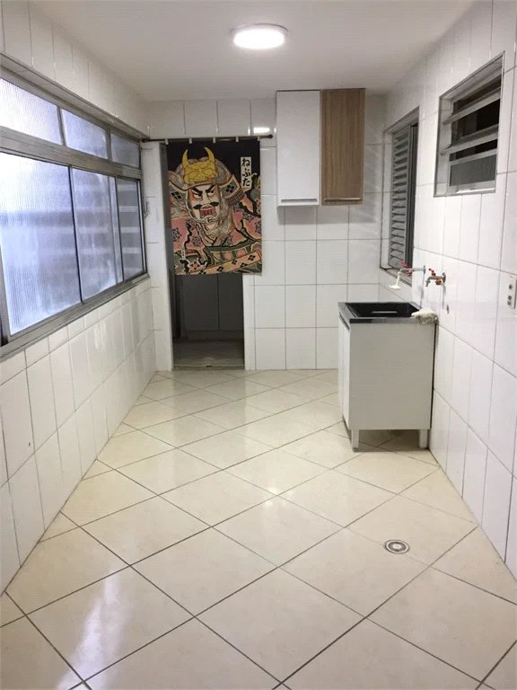 Apartamento à venda com 3 quartos, sendo 1 suíte,  em Vila Romana, São Paulo, SP