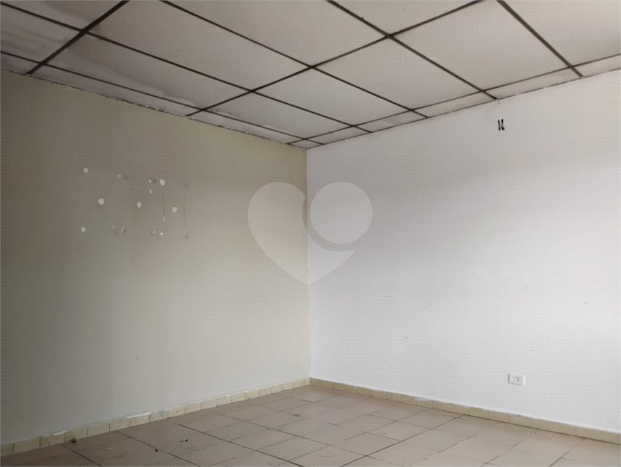 Sobrado à venda com 3 quartos, sendo 1 suíte,  em Jardim Jabaquara, São Paulo, SP