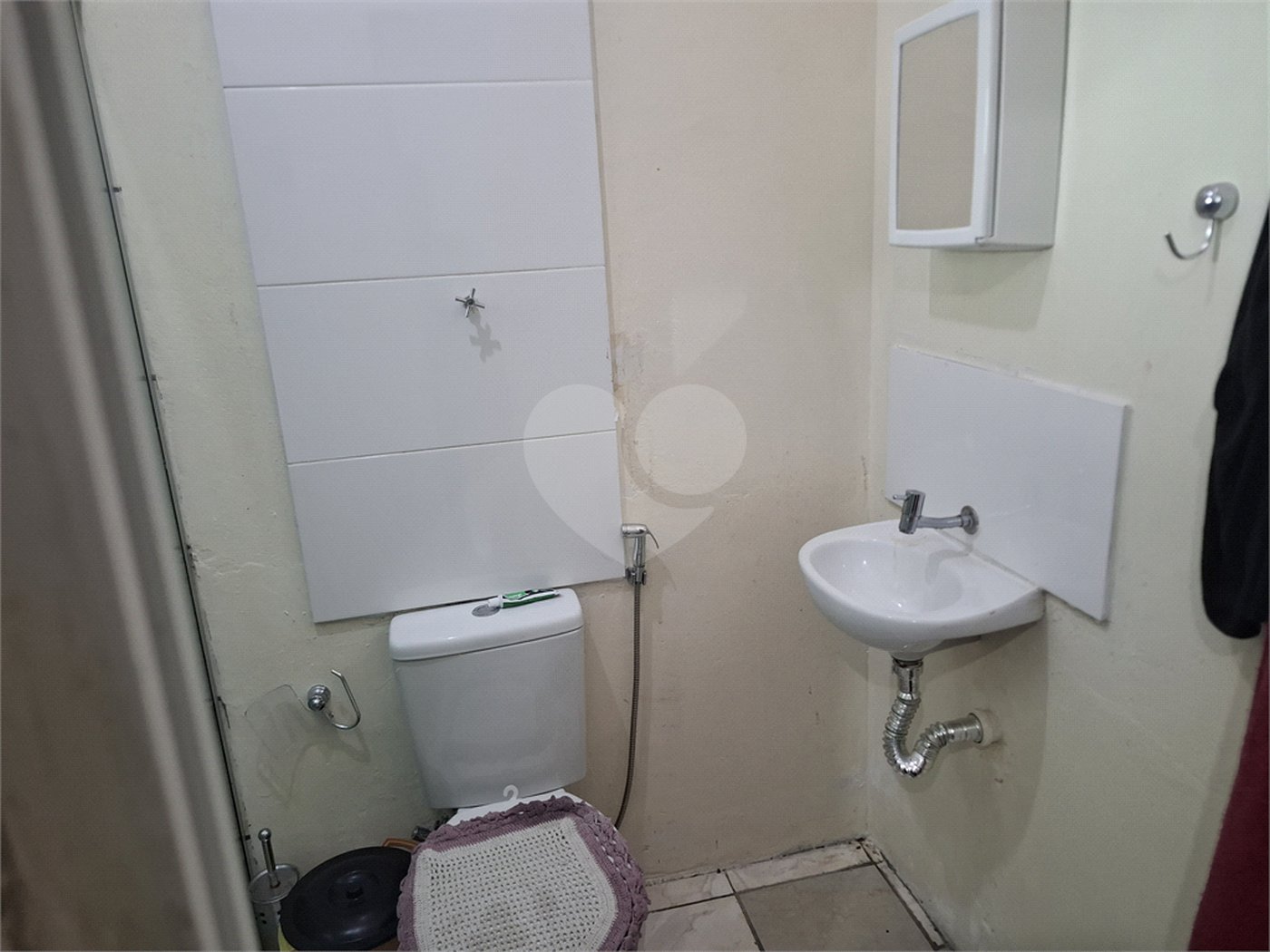 Casa à venda com 2 quartos, sendo 1 suíte,  em Jardim Wanel Ville V, Sorocaba, SP