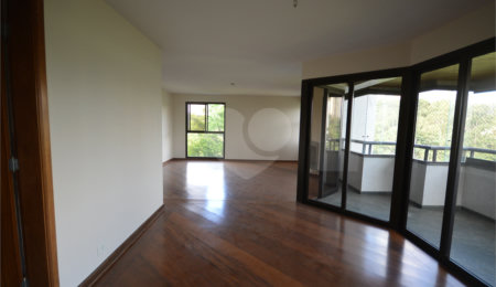 Apartamento à venda com 4 quartos, sendo 2 suítes,  em Jardim Ampliação, São Paulo, SP