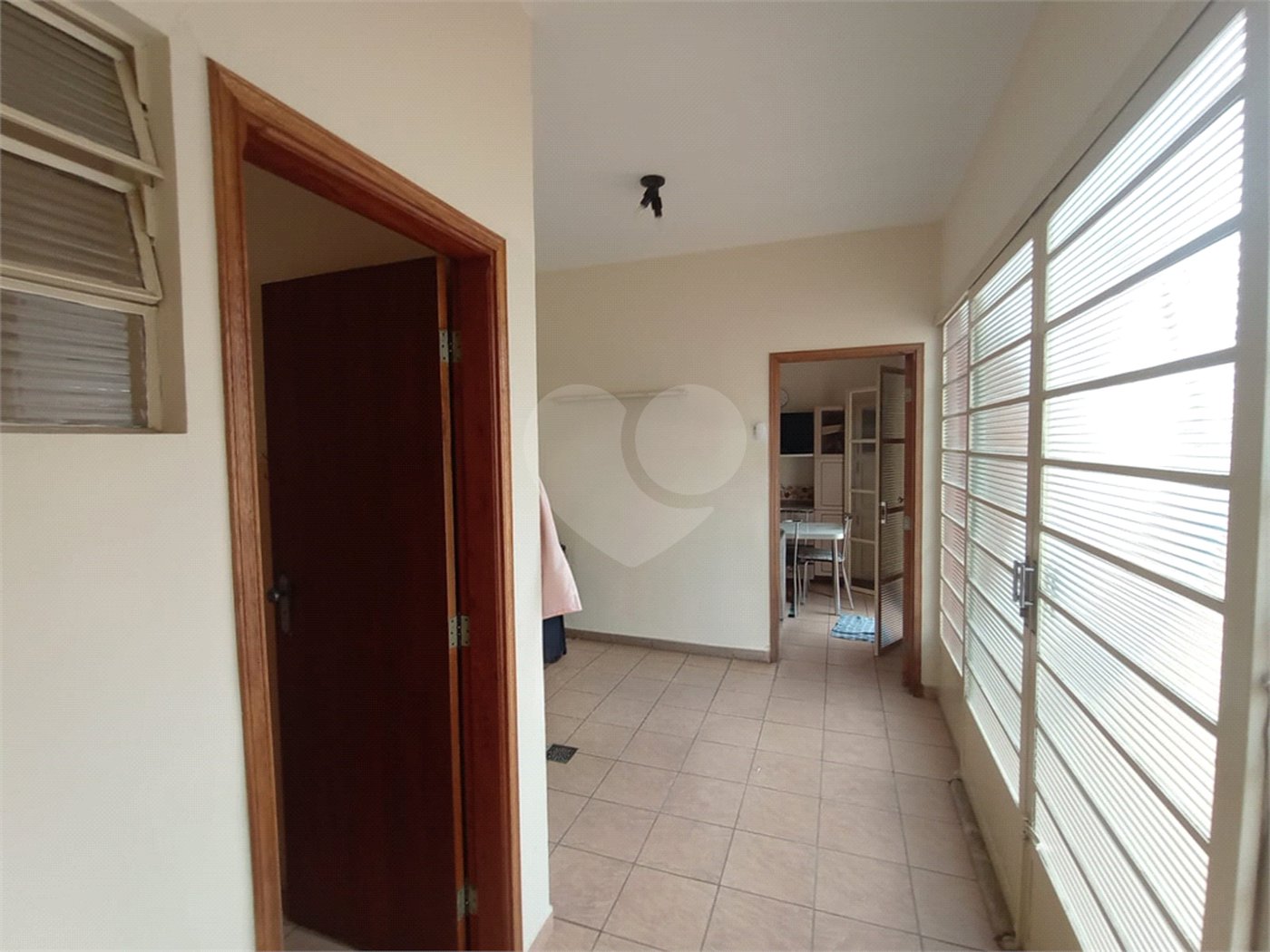 Casa à venda com 4 quartos, sendo 3 suítes,  no Centro, Itapetininga, SP