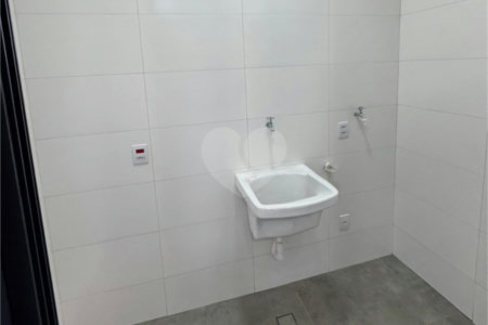 Casa à venda com 3 quartos, sendo 1 suíte, no condomínio Terras de São Francisco, Sorocaba - SP
