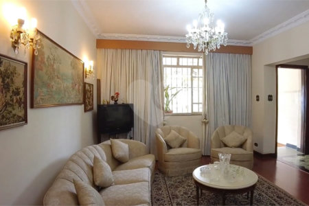 Sobrado à venda com 3 quartos, sendo 2 suítes, em Santana, São Paulo, SP