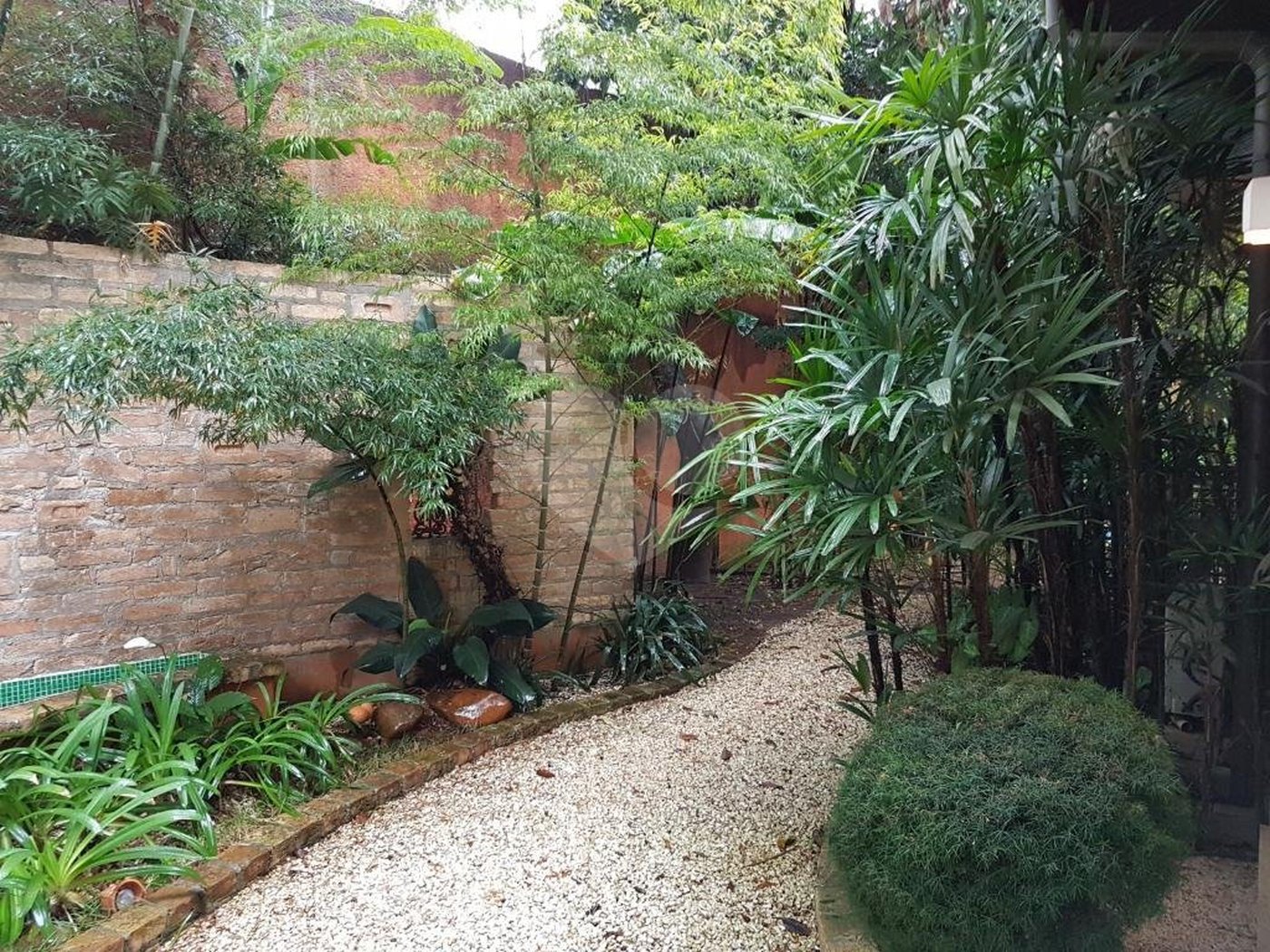Casa à venda com 4 suítes no condomínio Jardim das Azaléias, São Paulo - SP