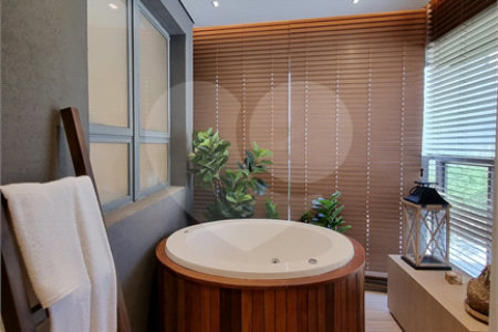 Apartamento à venda com 3 suítes em Água Branca, São Paulo, SP