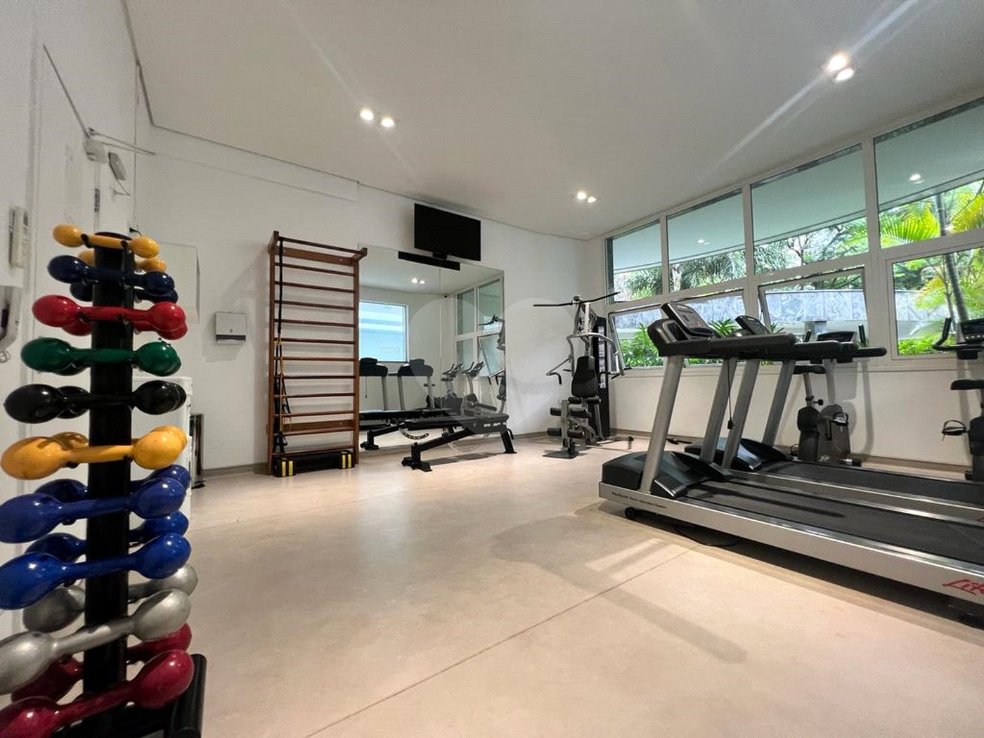 Apartamento à venda com 4 suítes em Indianópolis, São Paulo, SP