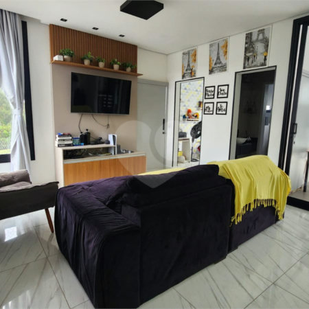 Casa à venda com 4 quartos, sendo 1 suíte, no condomínio Sun Lake, Sorocaba - SP