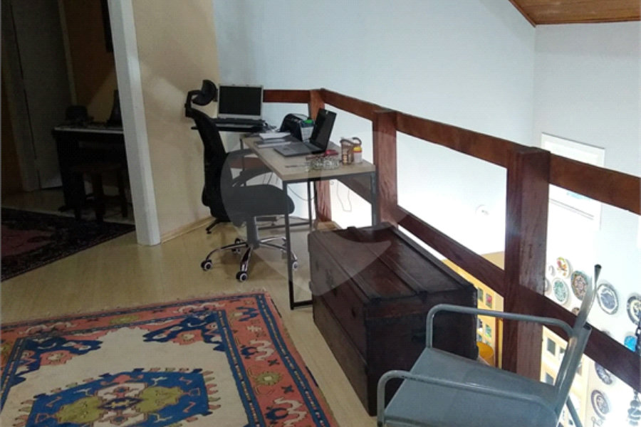 Casa à venda com 4 suítes no condomínio Alpes da Cantareira, Mairiporã - SP