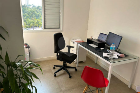 Apartamento à venda com 4 quartos, sendo 1 suíte,  em Jardim Armênia, Mogi das Cruzes, SP