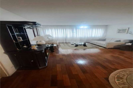 Apartamento à venda com 3 quartos, sendo 1 suíte, em Pinheiros, São Paulo, SP