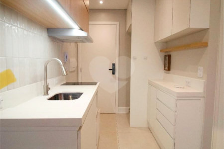 Apartamento à venda com 1 suíte em Pinheiros, São Paulo, SP