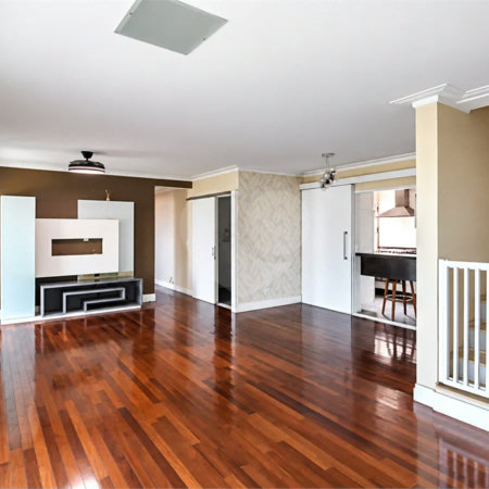 Cobertura de 260 m² em São Bernardo do Campo, com 4 dormitórios, 3 suítes, piscina privativa, espaço gourmet e vista livre. Viva esse privilégio! Agende sua visita e encante-se!