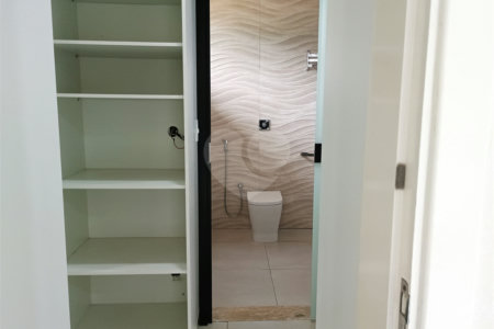 Sobrado à venda com 4 quartos, sendo 1 suíte, em Reserva San Gabriel, Ribeirão Preto, SP