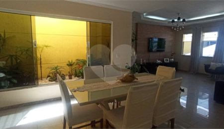 Sobrado à venda com 3 suítes em Vila Mazzei, São Paulo, SP