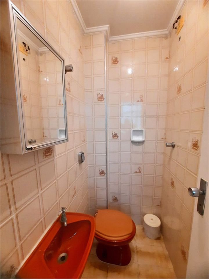 Apartamento com 2 dormitórios à venda na Enseada – 500 metros da praia