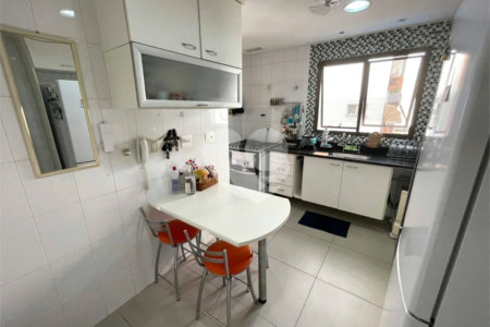 Apartamento à venda com 3 quartos, sendo 1 suíte,  em Tijuca, Rio de Janeiro, RJ