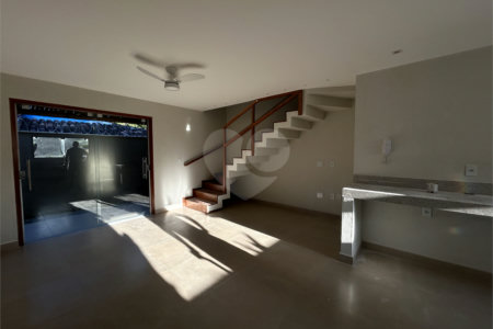 Duplex à venda com 3 suítes no Centro / Arraial D'ajuda, Porto Seguro, BA