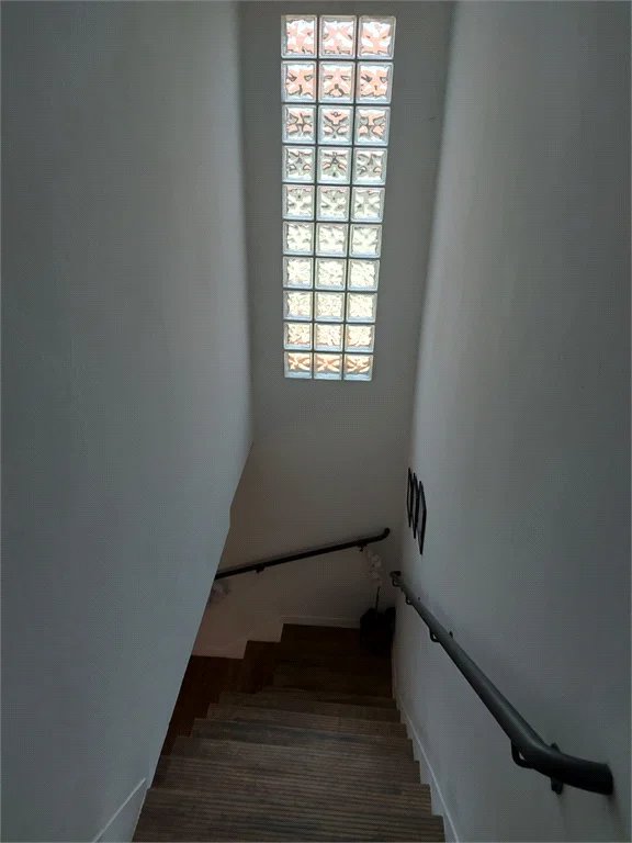 Casa à venda com 4 quartos, sendo 1 suíte, em Vila Pirajussara, São Paulo, SP