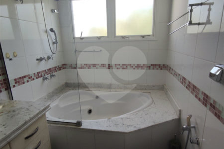 Casa à venda com 3 suítes no condomínio Residencial Suzano, Suzano - SP