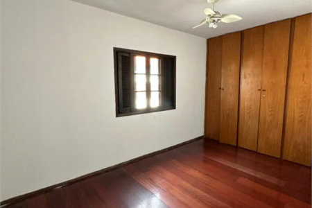 Sobrado à venda com 2 quartos em Jardim Ester, São Paulo, SP