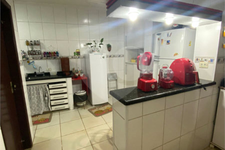 Sobrado à venda com 6 quartos, sendo 4 suítes,  em Retiro das Fontes, Atibaia, SP