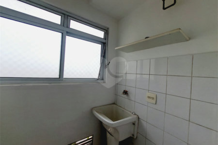 Apartamento à venda ou para alugar com 2 quartos em Vila Anastácio, São Paulo, SP