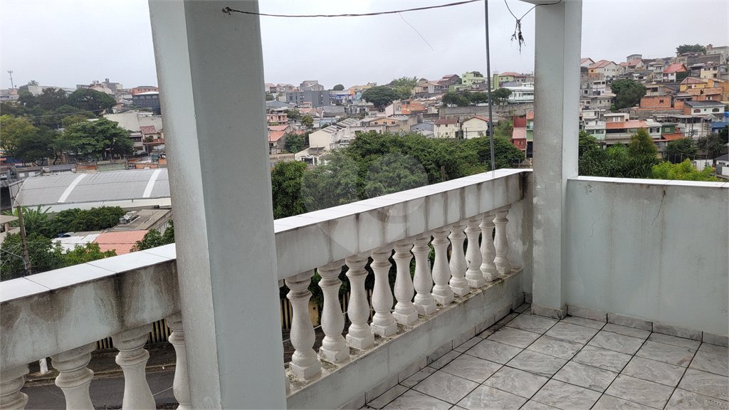 Sobrado à venda com 2 quartos em Cidade Líder, São Paulo, SP