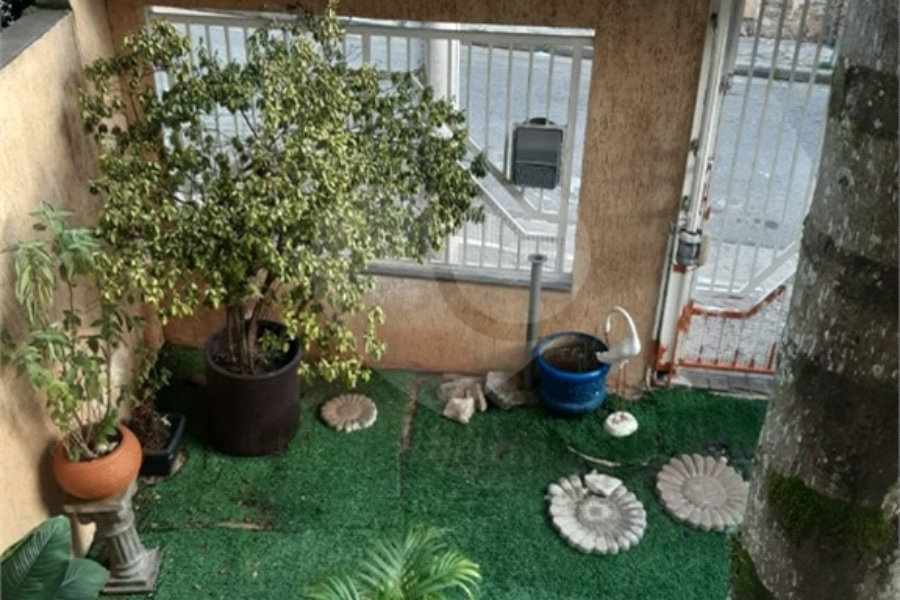 Sobrado à venda com 2 quartos, sendo 1 suíte, em Horto, São Paulo, SP