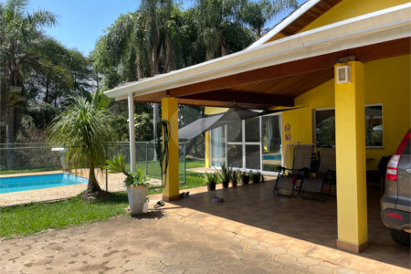 Sítio à venda com 4 suítes em Loteamento Vale das Flores, Atibaia, SP