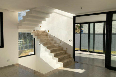 Casa à venda com 4 quartos, sendo 3 suítes,  no condomínio Reserva Granja Anita, Mogi das Cruzes - SP