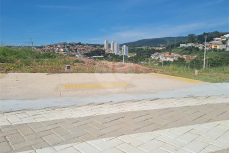Terreno à venda no condomínio Residencial Reserva Bellano, Itatiba - SP