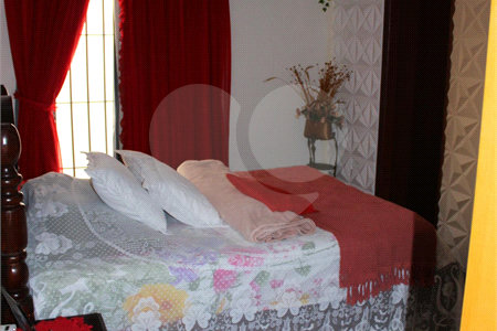 Casa à venda com 2 quartos, sendo 1 suíte, em Dona Edith Campos Fávero, Paulínia, SP